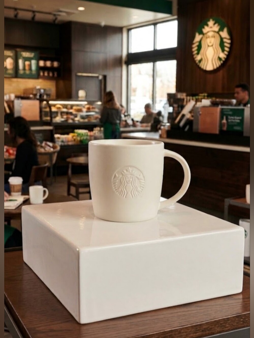 EUC Starbucks Off-White Vanilla Bean Speckled Siren Logo Coffee Mug